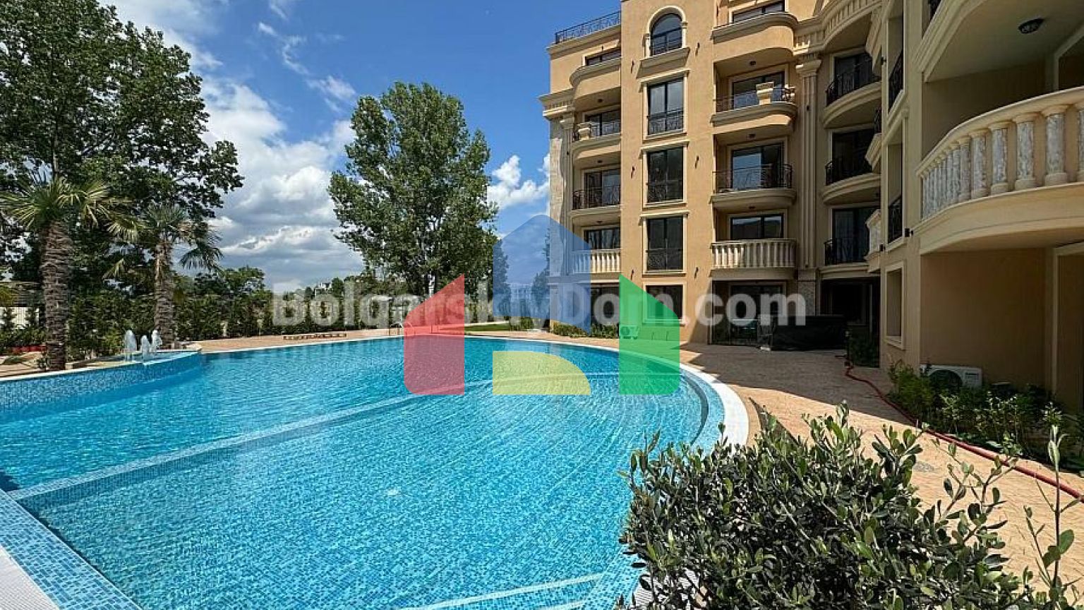 Двокімнатна квартира в Афродіта Грін