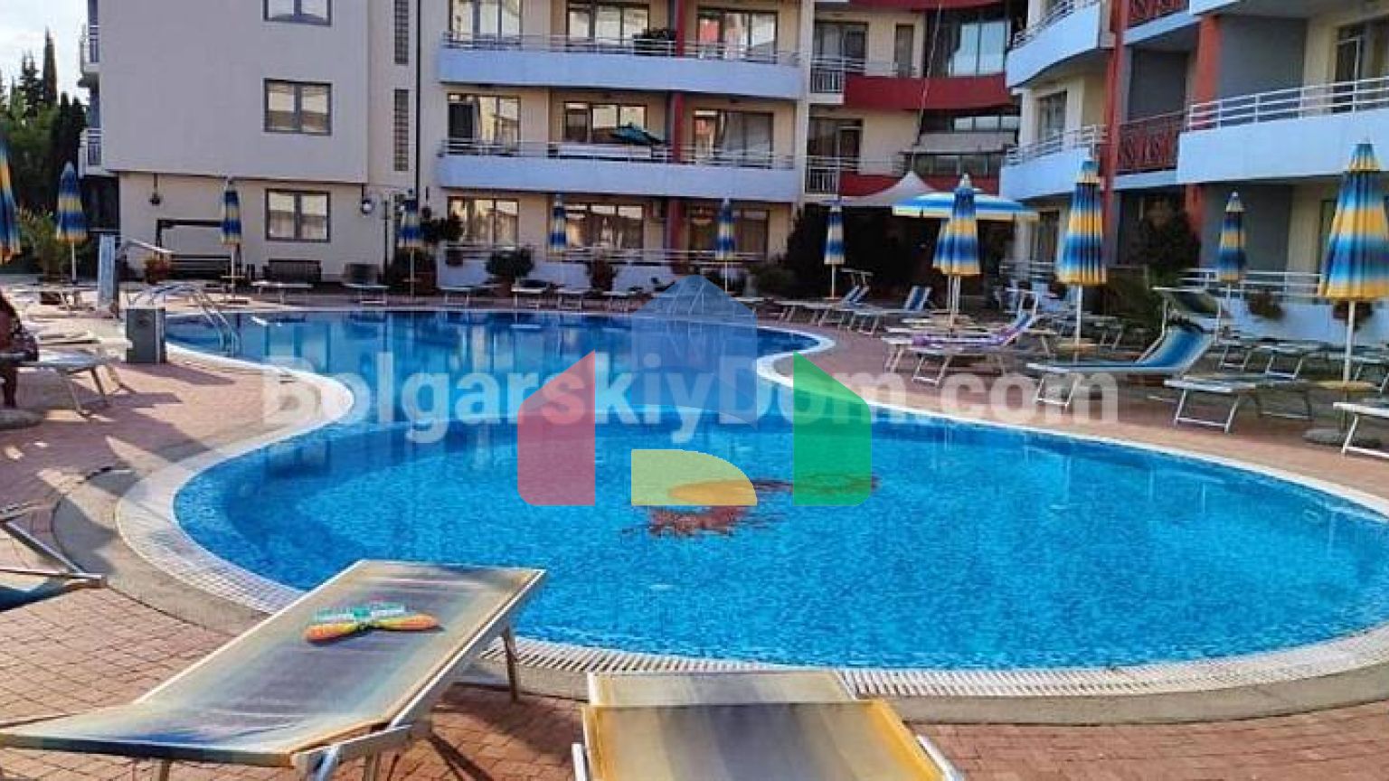 Двухкомнатная квартира в Централ Плаза