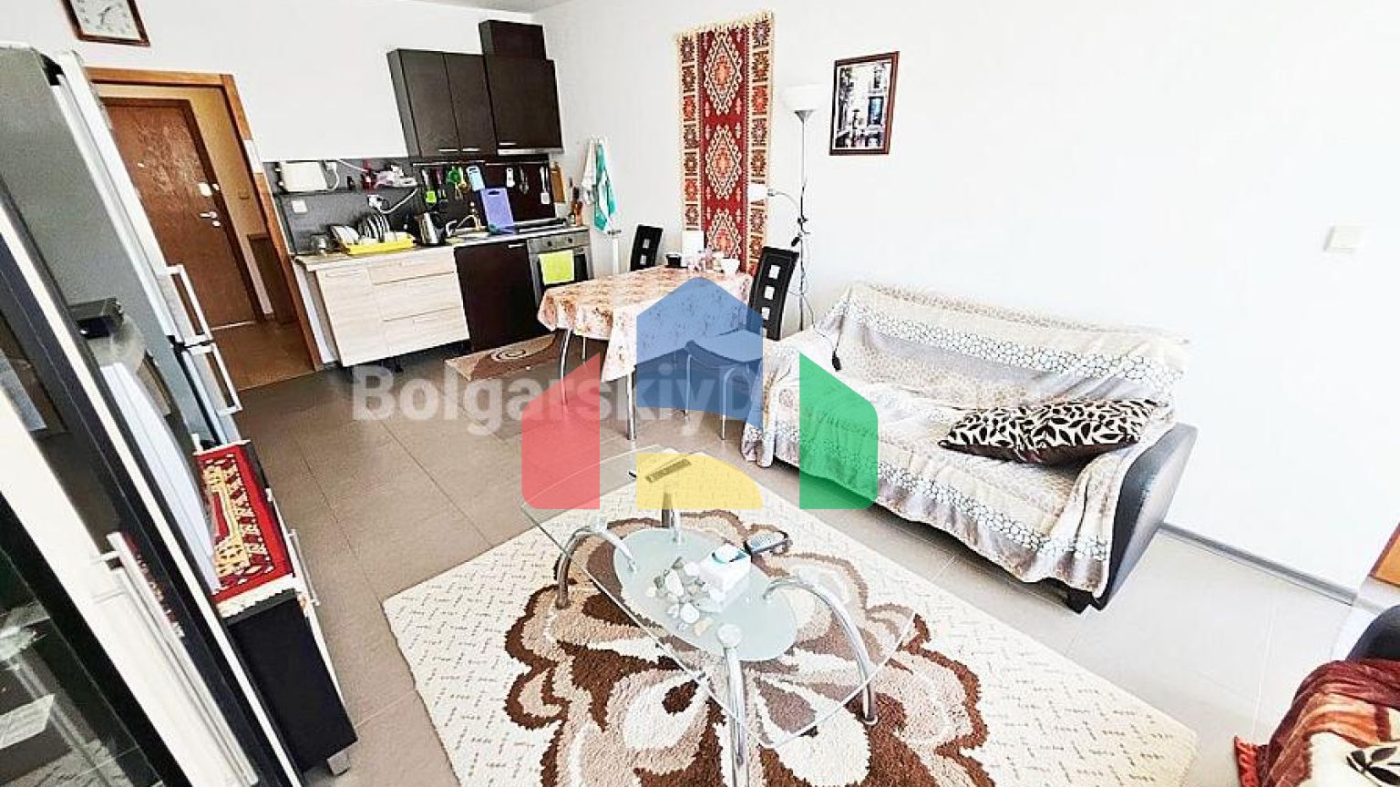 Трехкомнатная квартира в Санни Вью Норт