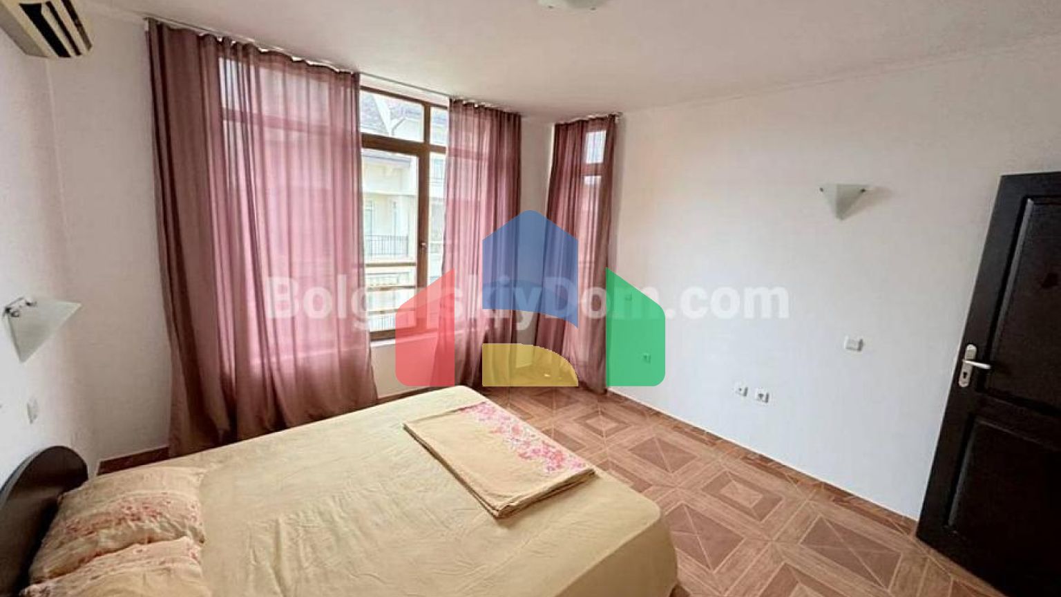 Двокімнатна квартира в Свята Eлена