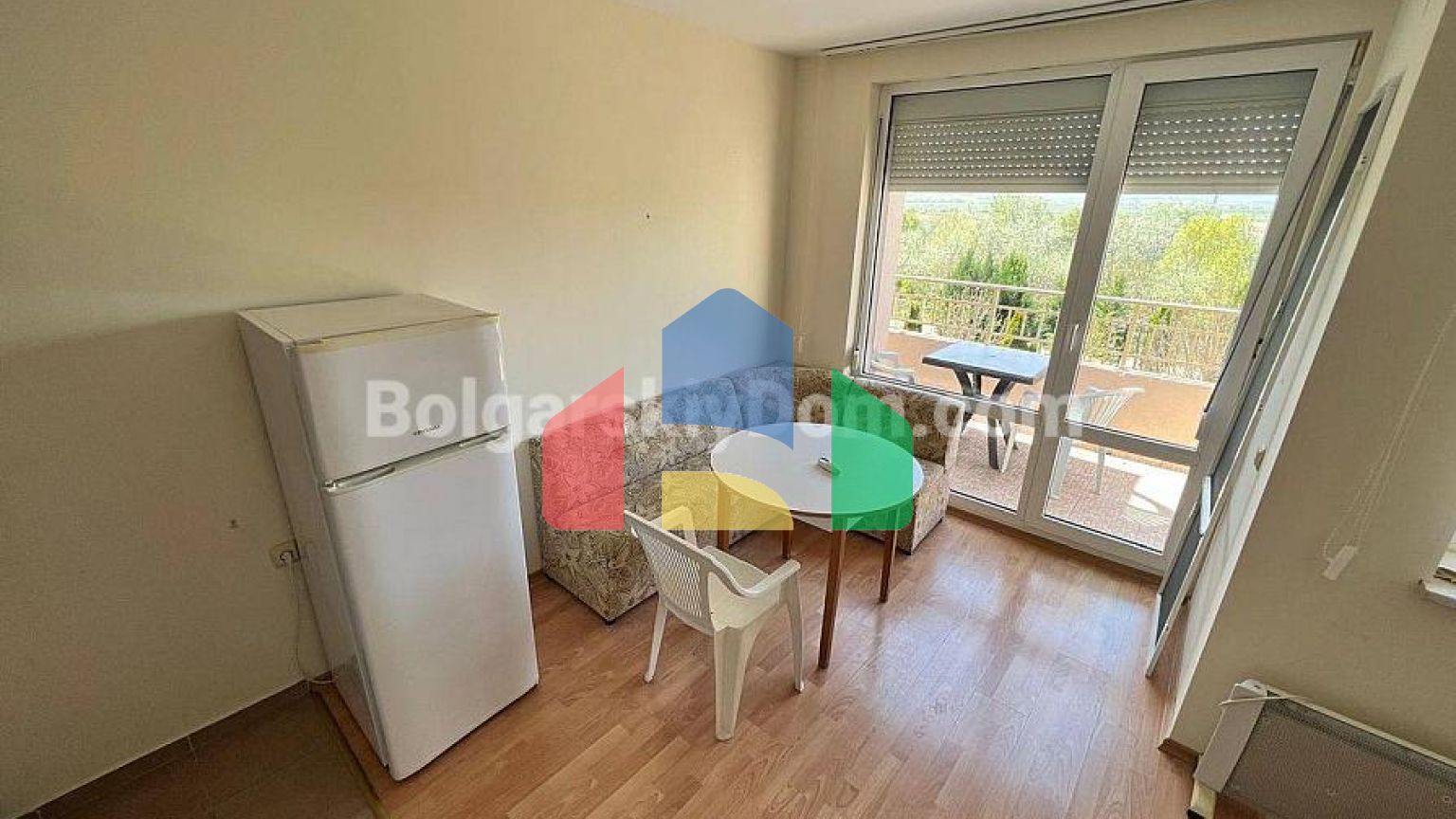 Квартира-студия в Несебр Форт