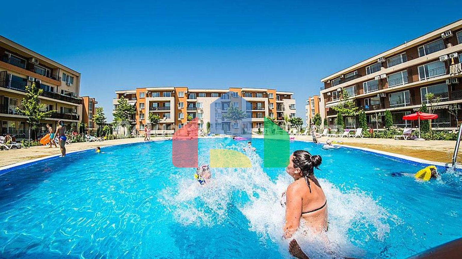 Квартира-студия в Несебр Форт