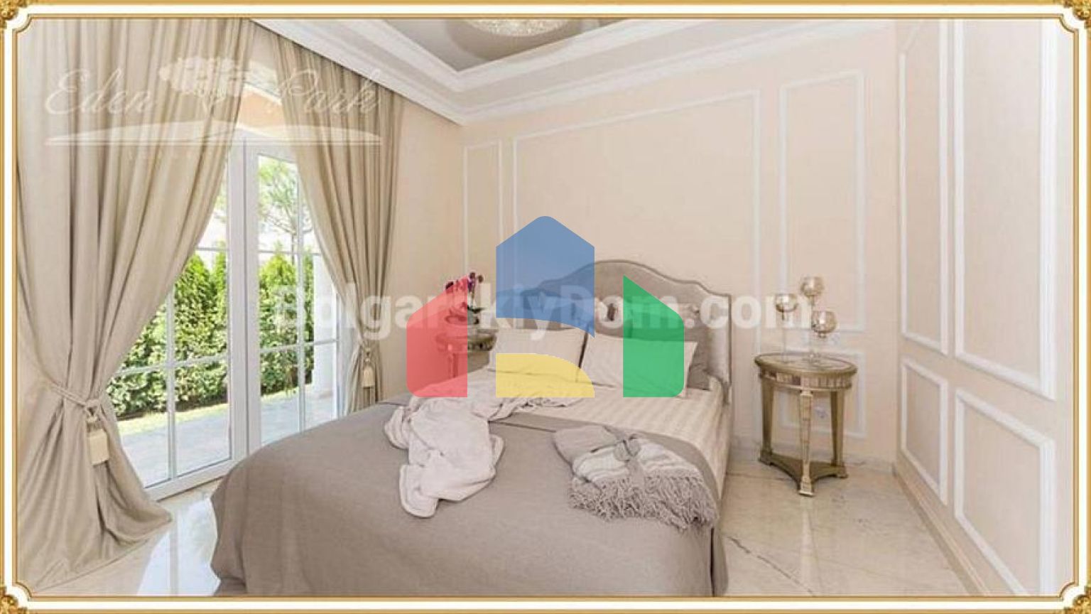 Вілла в Еден Парк