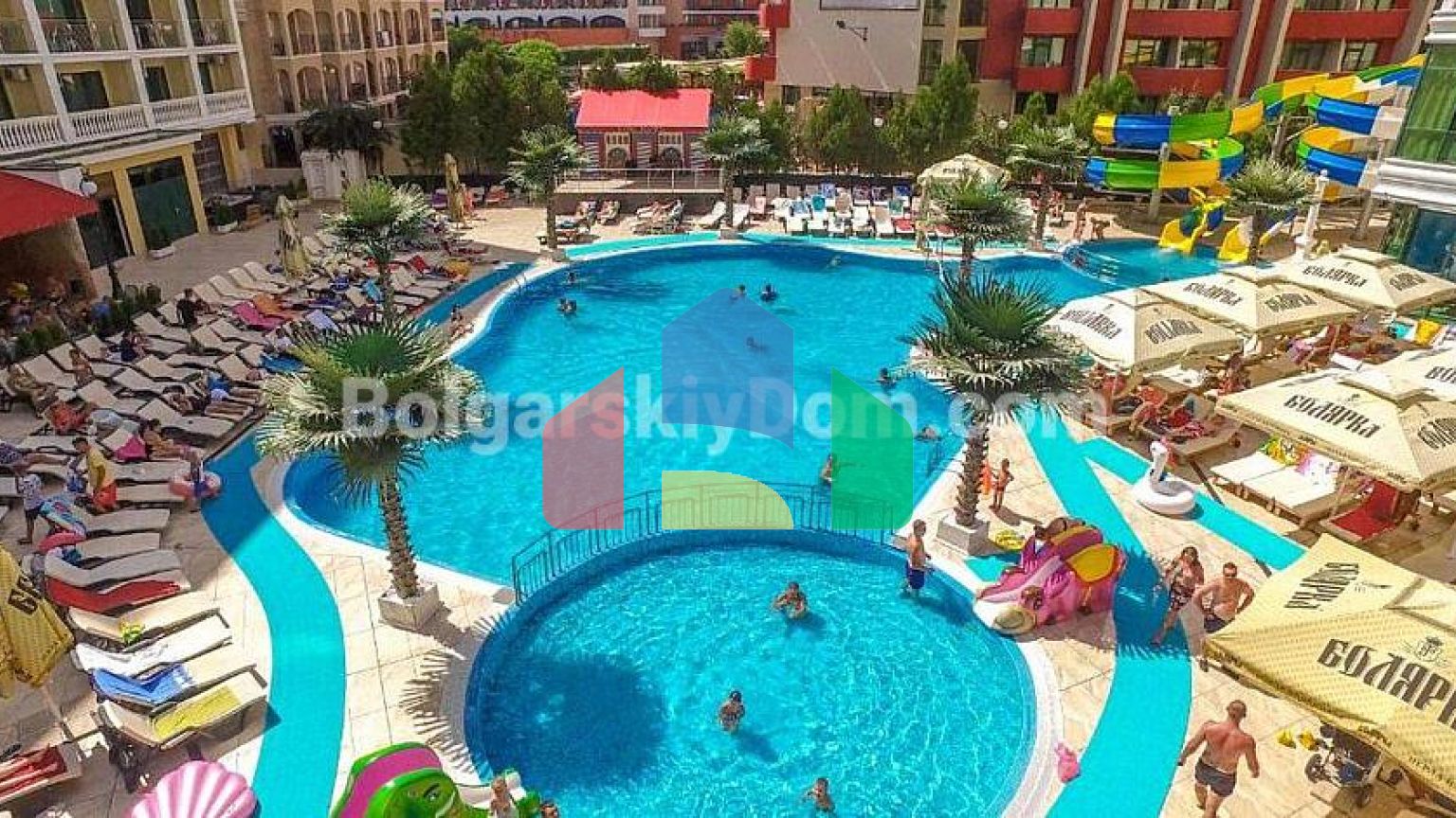 Квартира-студия в Планета