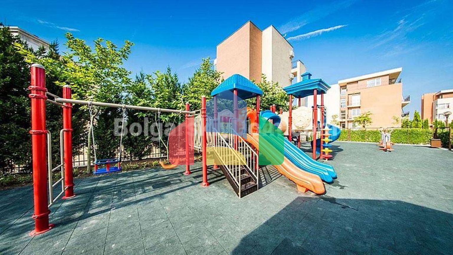 Трехкомнатная квартира в Холидей Форт