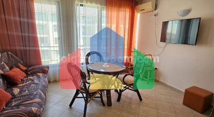 One-bedroom maisonette in Amber Beach