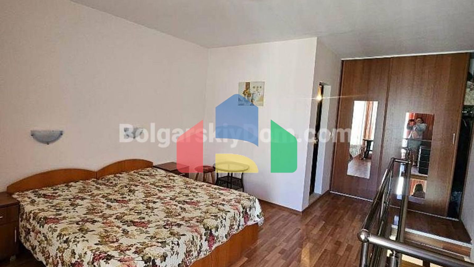 Двокімнатний мезонет в Амбер Біч