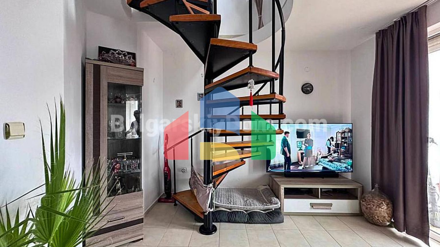 Четырехкомнатная квартира в Санни Дей 3