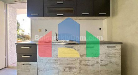 Двокімнатна квартира в Атос