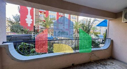 Двокімнатна квартира в Атос