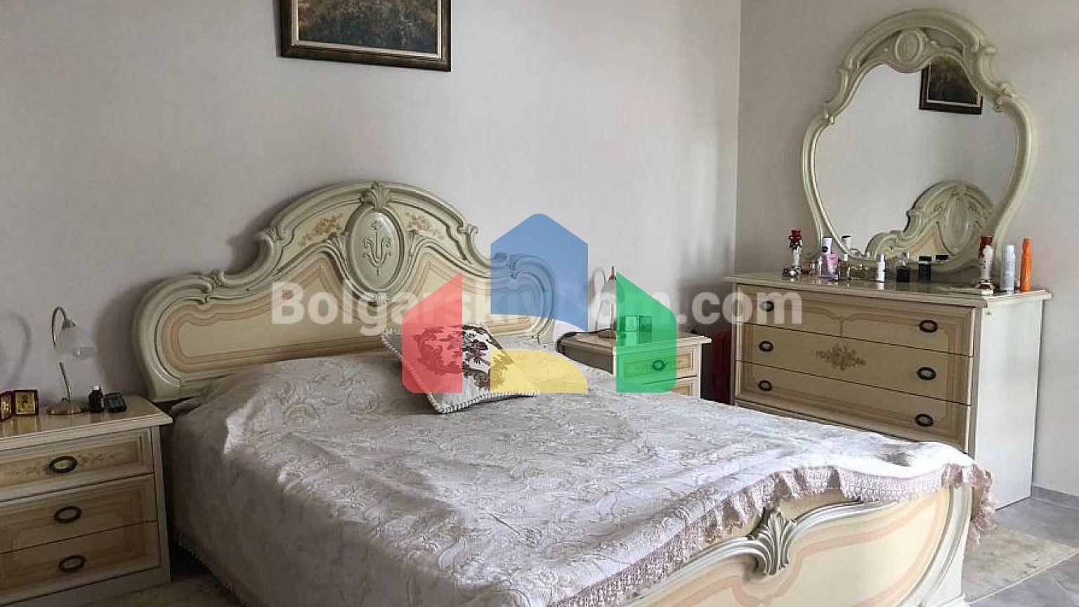 Трикімнатна квартира в піроп Сіті