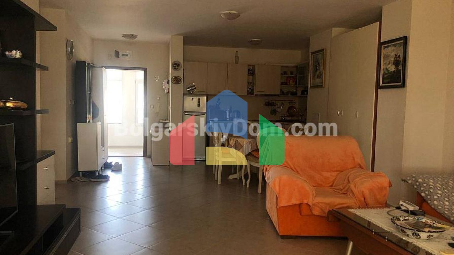 Трикімнатна квартира в піроп Сіті