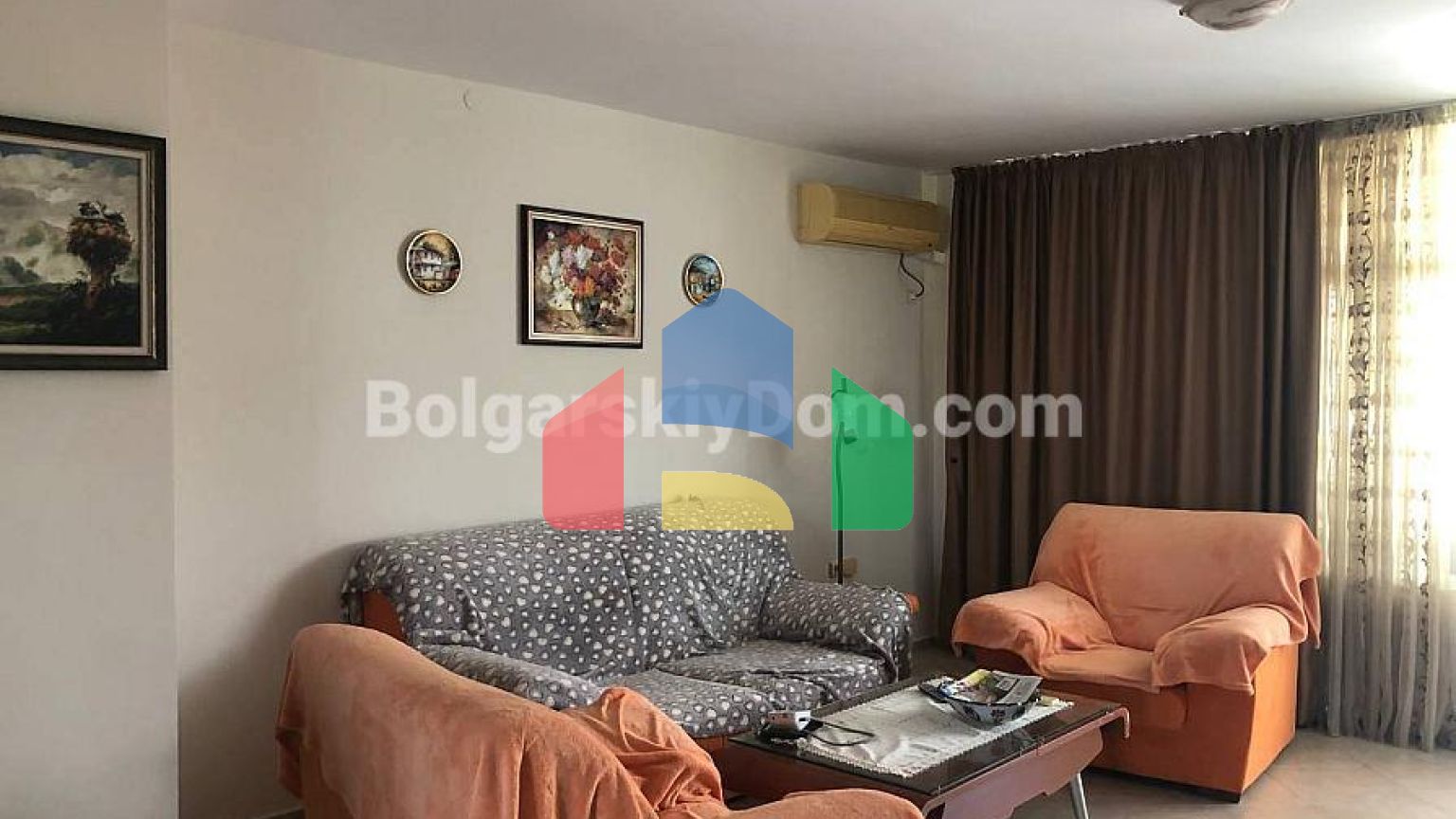 Трикімнатна квартира в піроп Сіті