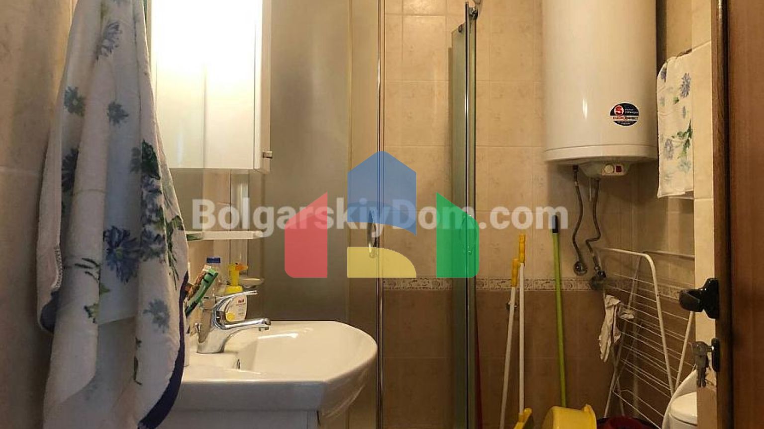 Трикімнатна квартира в піроп Сіті