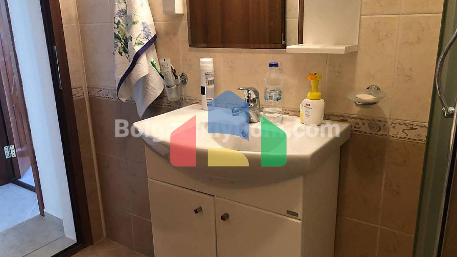 Трикімнатна квартира в піроп Сіті