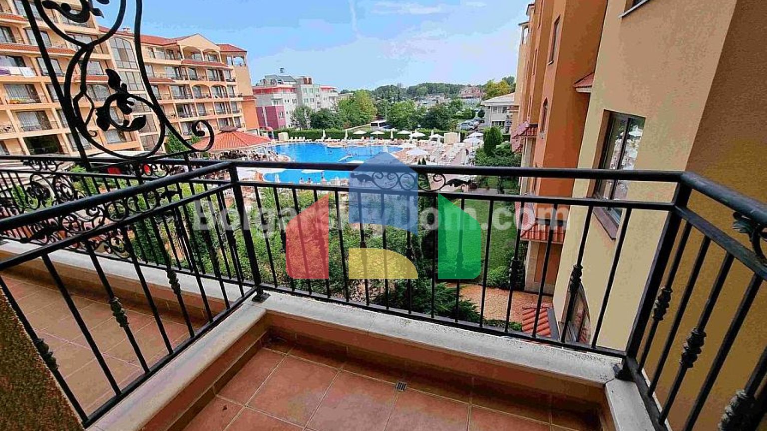 Квартира-студия в Диамант Резиденс