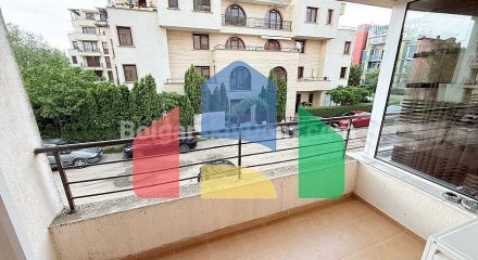 Трехкомнатная квартира в Солнечном Береге