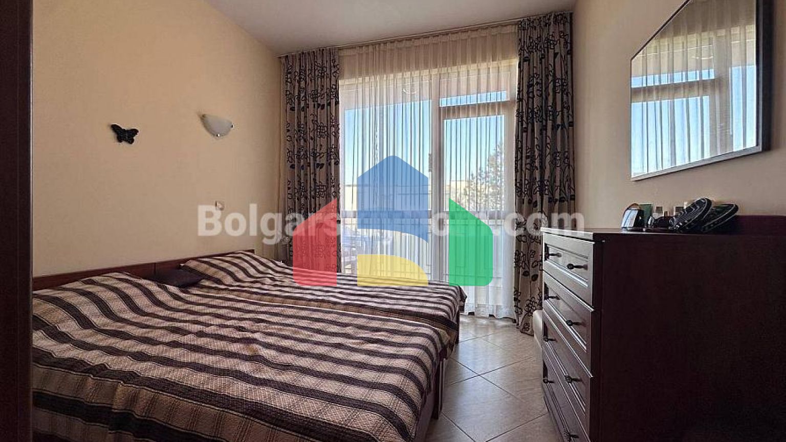 Двокімнатна квартира в Санні Сі Палас