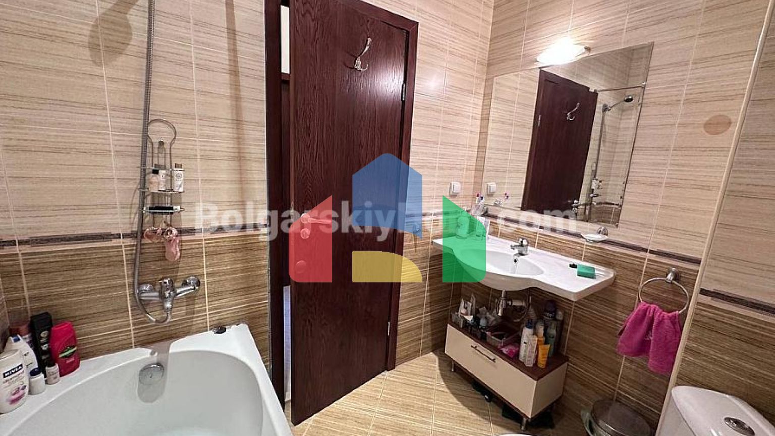 Двокімнатна квартира в Санні Сі Палас