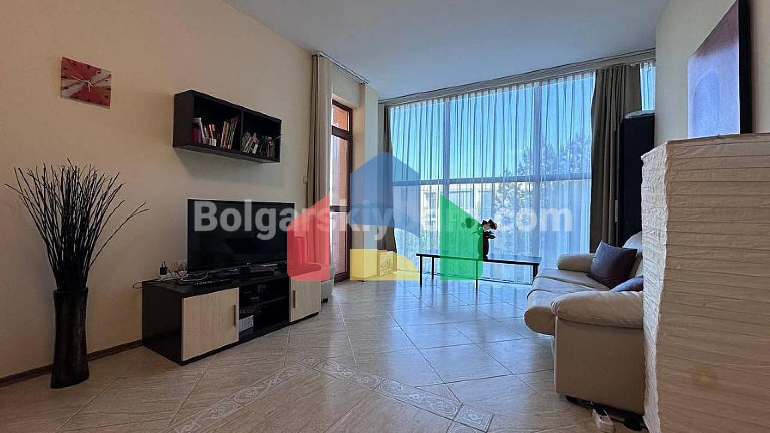 Двокімнатна квартира в Санні Сі Палас