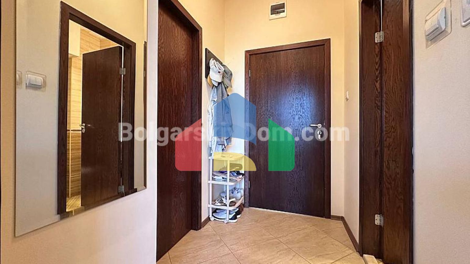 Двокімнатна квартира в Санні Сі Палас