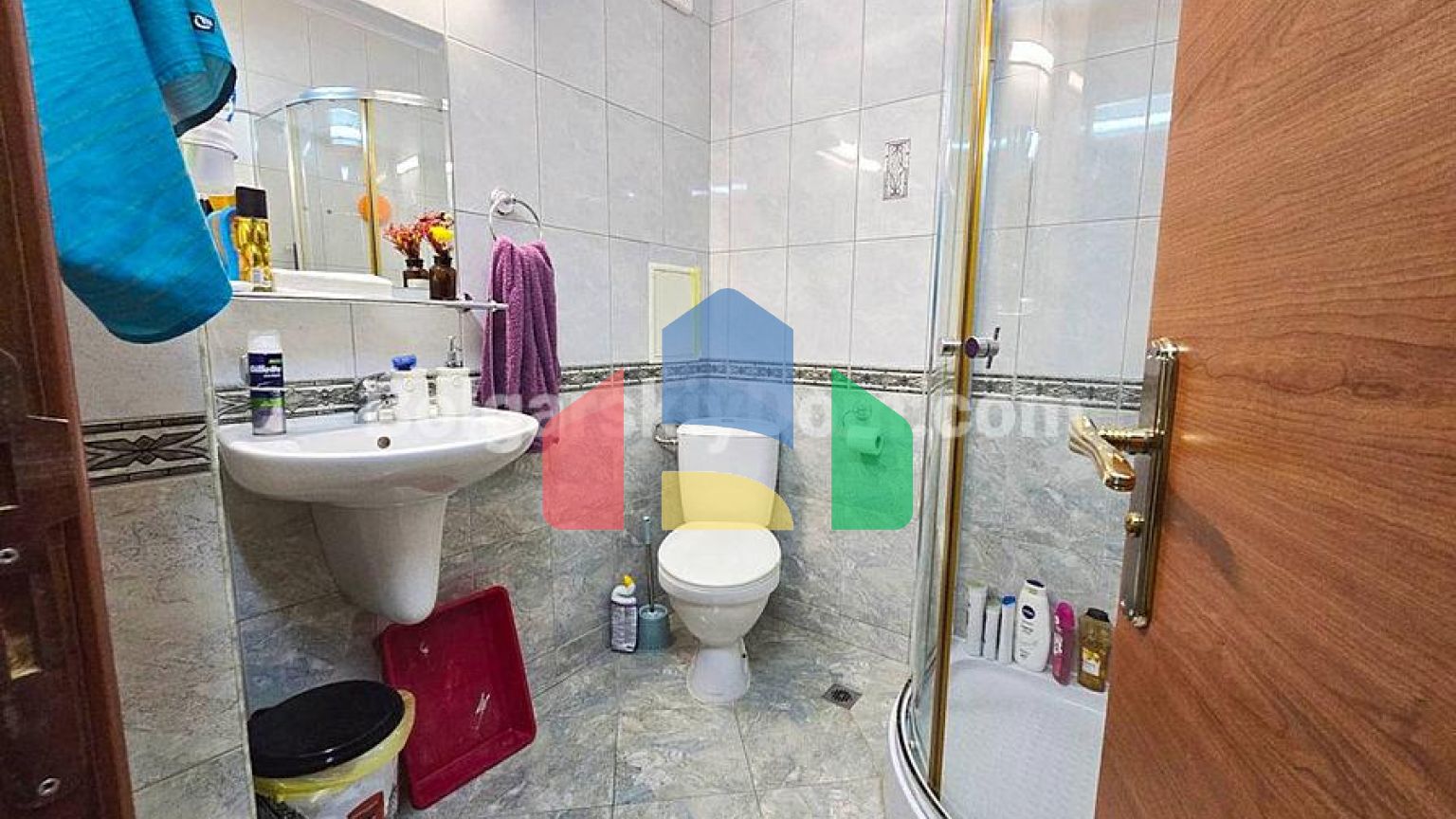 Трехкомнатная квартира в Каролина