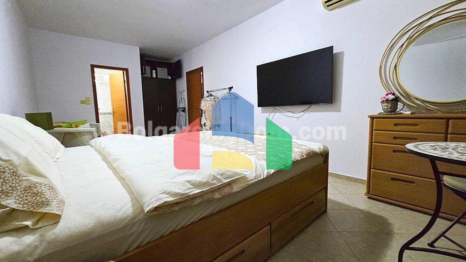 Трехкомнатная квартира в Каролина