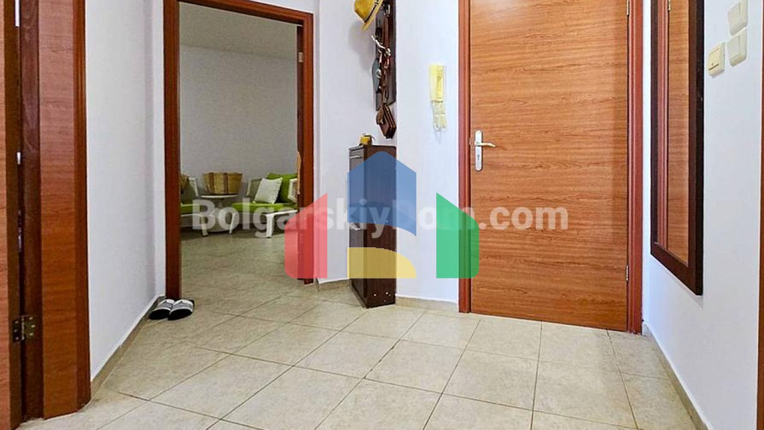 Трехкомнатная квартира в Каролина