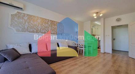 Two-bedroom apartment in Flores Park