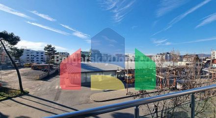 Two-bedroom apartment in Flores Park