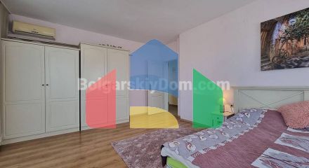 Two-bedroom apartment in Flores Park