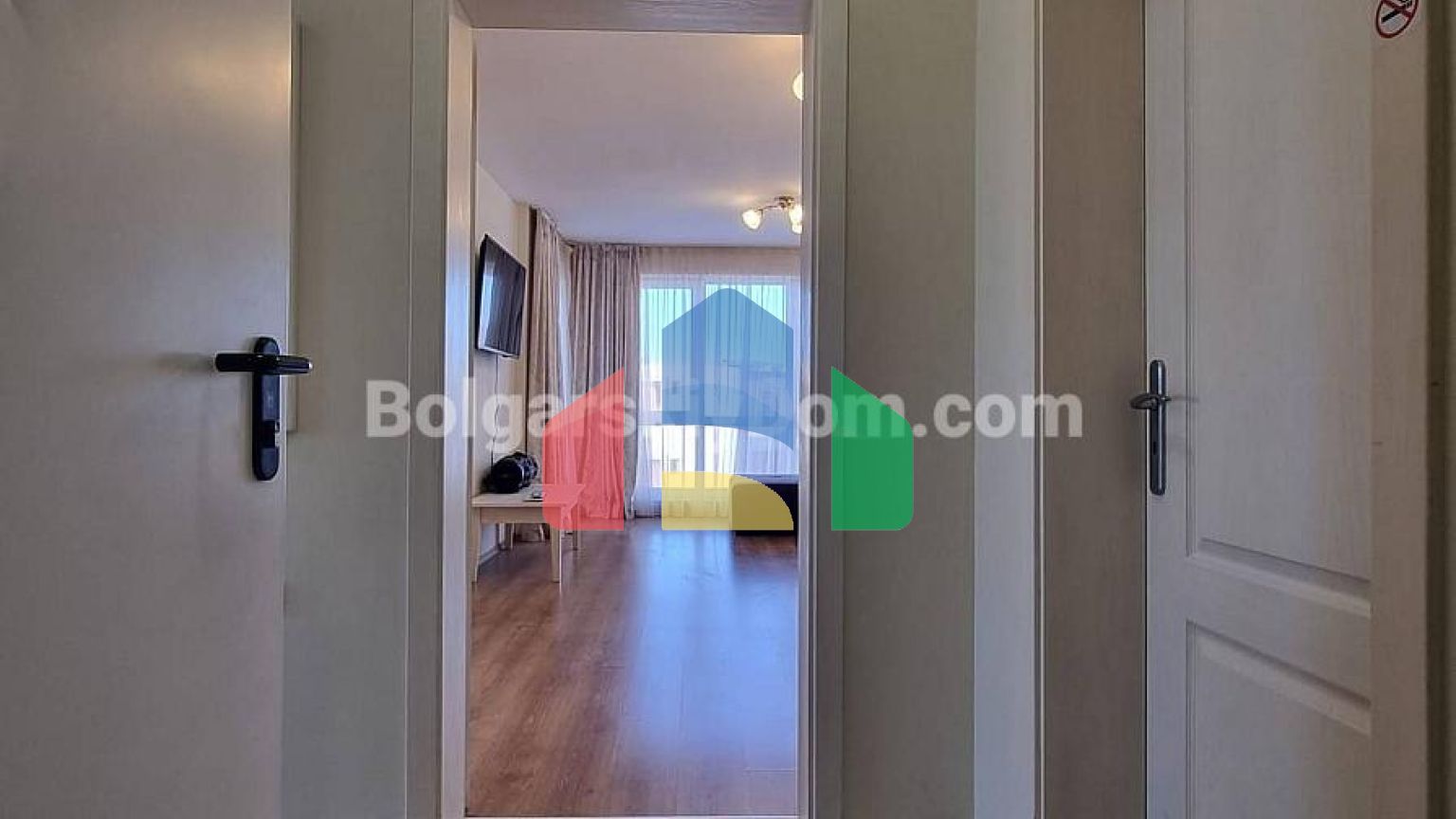 Трехкомнатная квартира во Флорес Парк