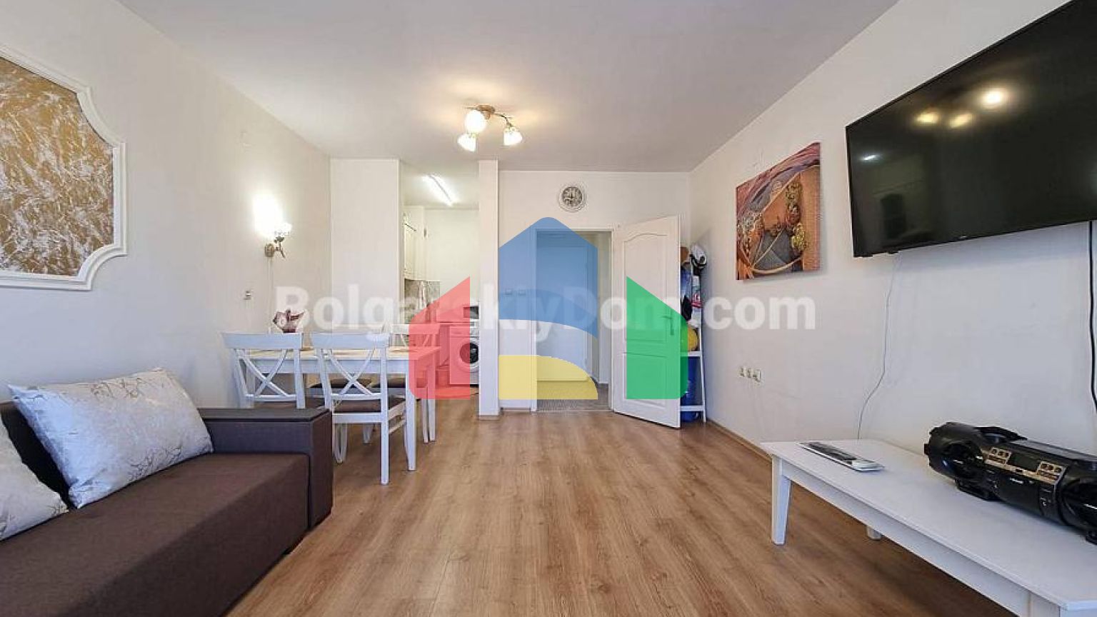 Трехкомнатная квартира во Флорес Парк