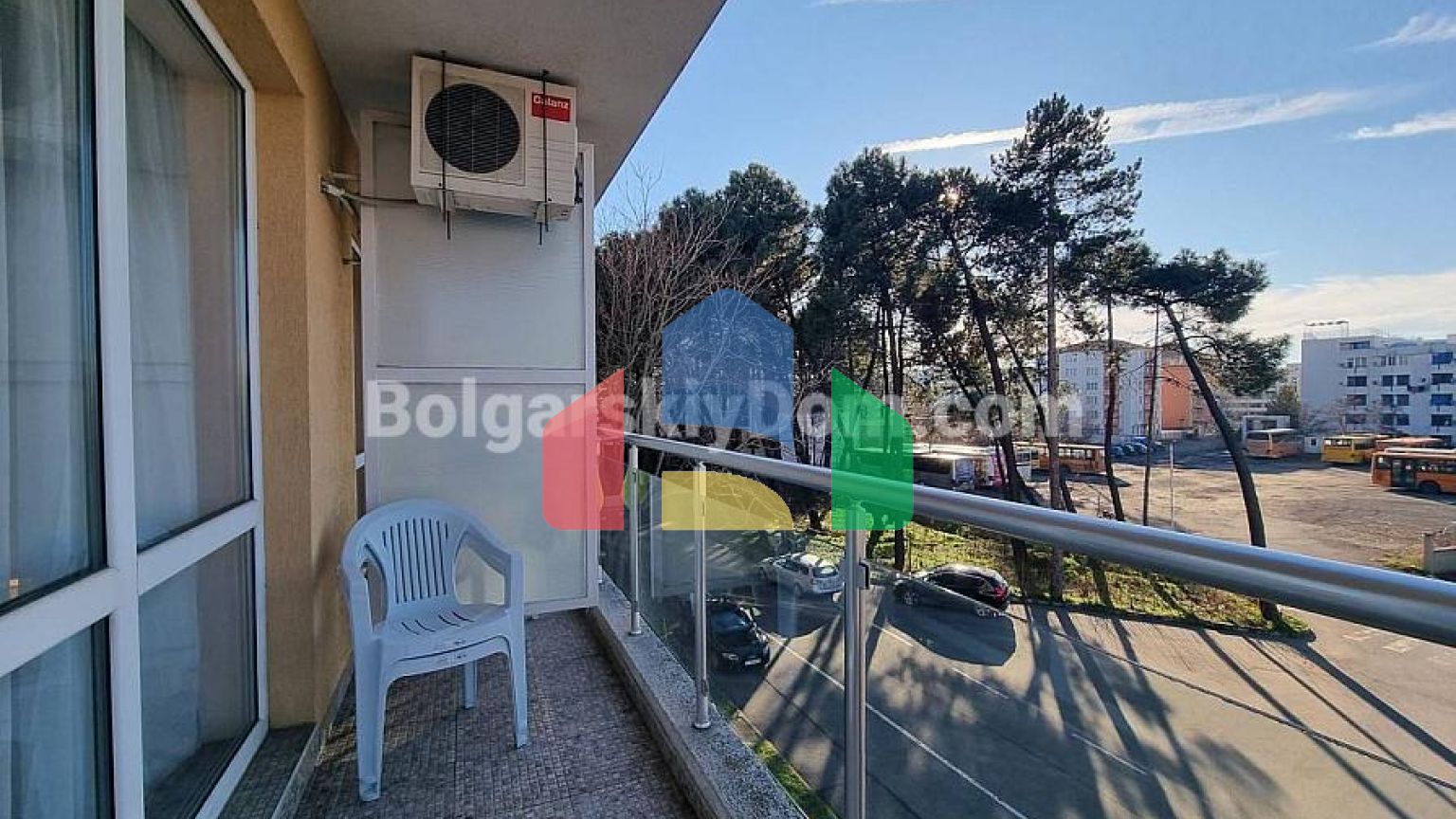 Трехкомнатная квартира во Флорес Парк