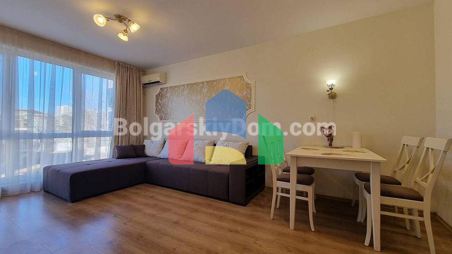 Трехкомнатная квартира во Флорес Парк