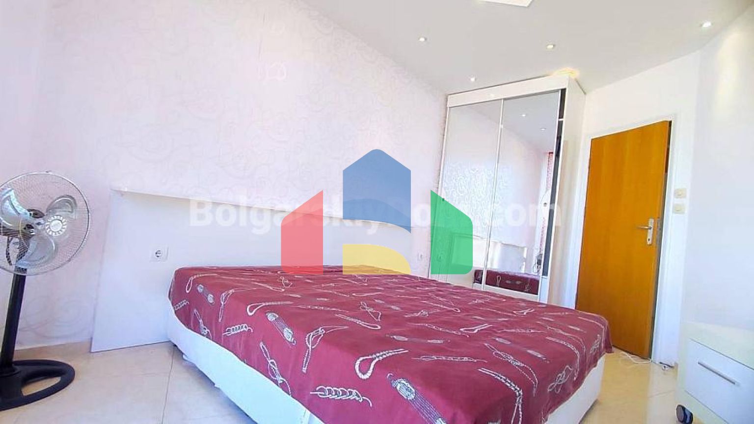 Двокімнатна квартира в Пасифік 3