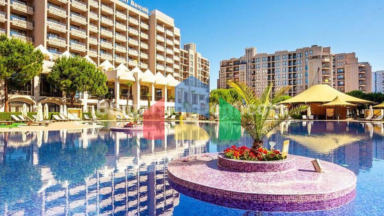 Квартира-студия в Роял Бич Барсело