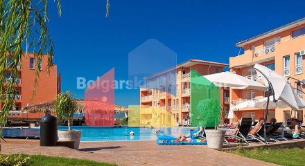 Двокімнатна квартира в Санні Дей 6