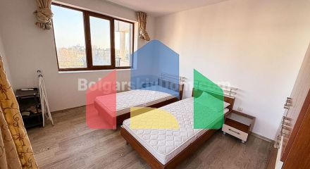 Трикімнатна квартира в Шато Дель Мар