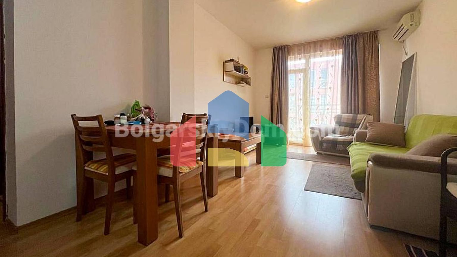 Двухкомнатная квартира в Санни Дей 6