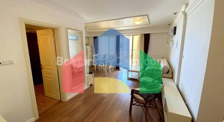 Трикімнатна квартира в Голден Реінбоу