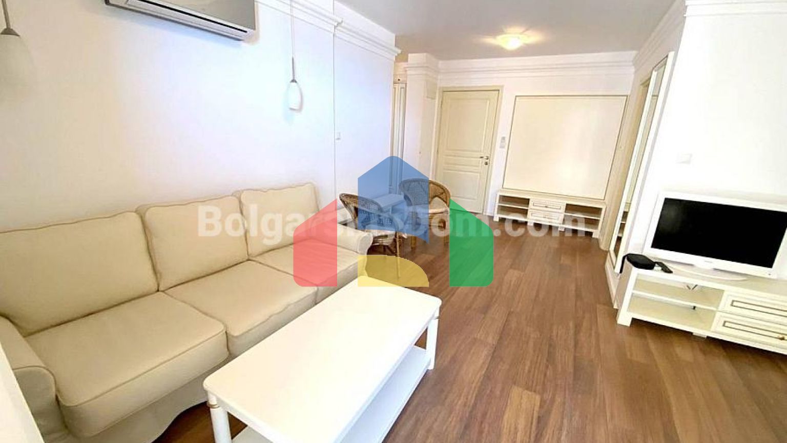 Трикімнатна квартира в Голден Реінбоу