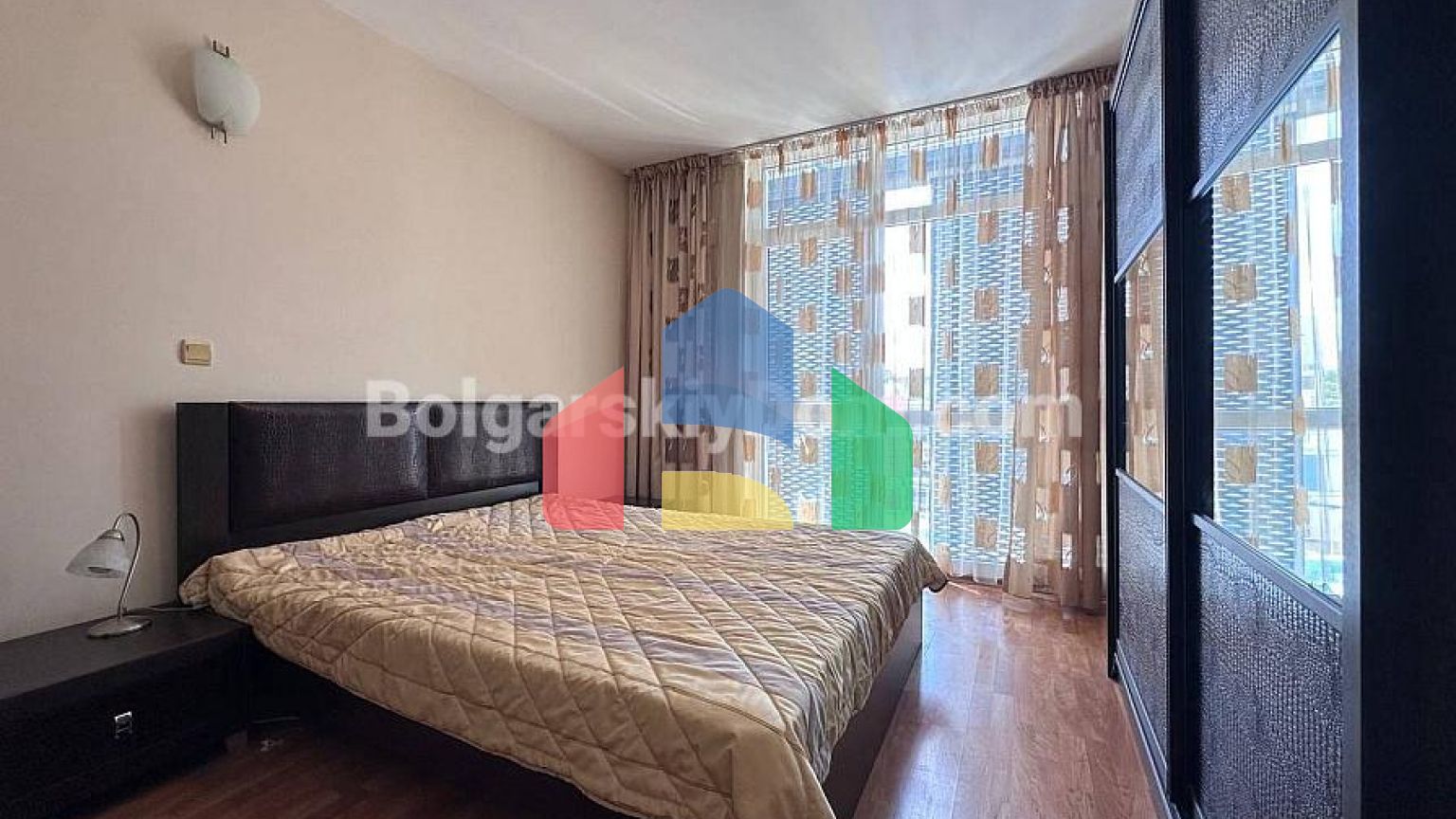 Трехкомнатная квартира в Элит 4