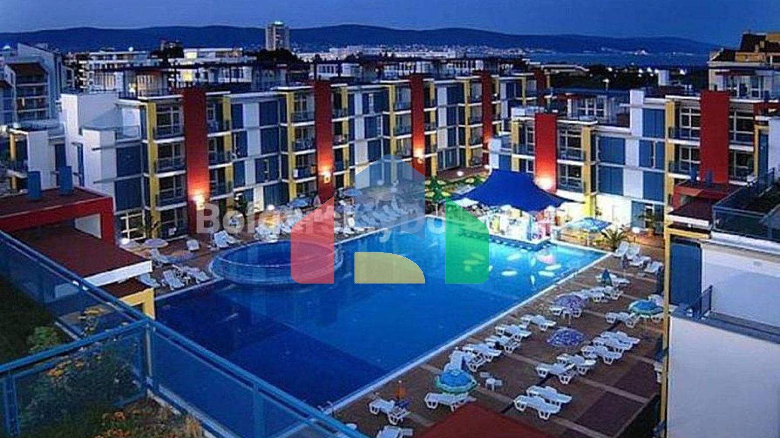 Трехкомнатная квартира в Элит 4