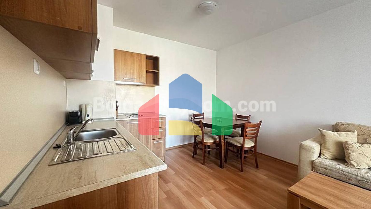 Двухкомнатная квартира в Кассандра