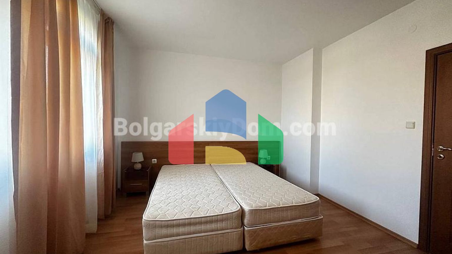 Двухкомнатная квартира в Кассандра