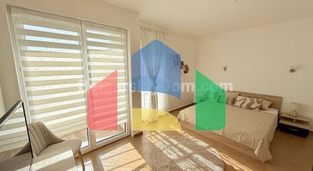 Трехкомнатная квартира в Солнечном Береге