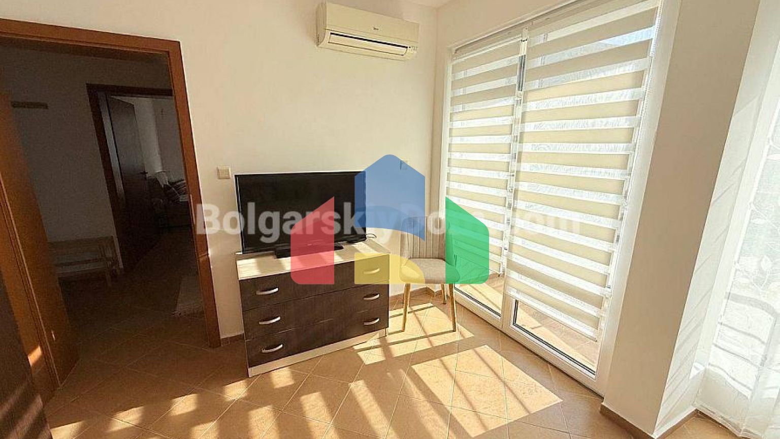 Трехкомнатная квартира в Солнечном Береге