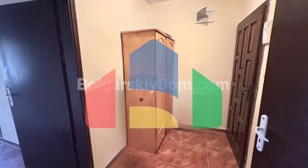 Четырехкомнатная квартира в жилом доме