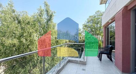 Трехкомнатная квартира в Петерхаус